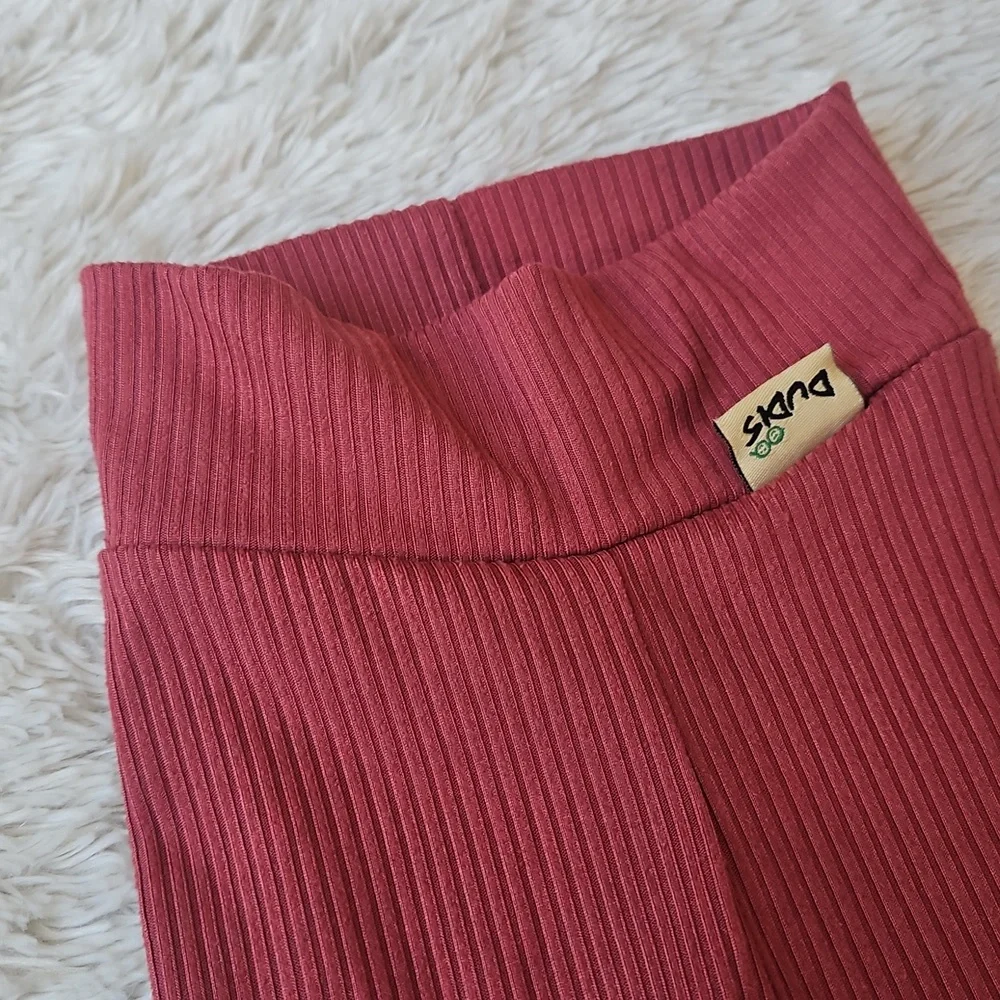 Baby Ribbed Leggings - Picture 2 of 2